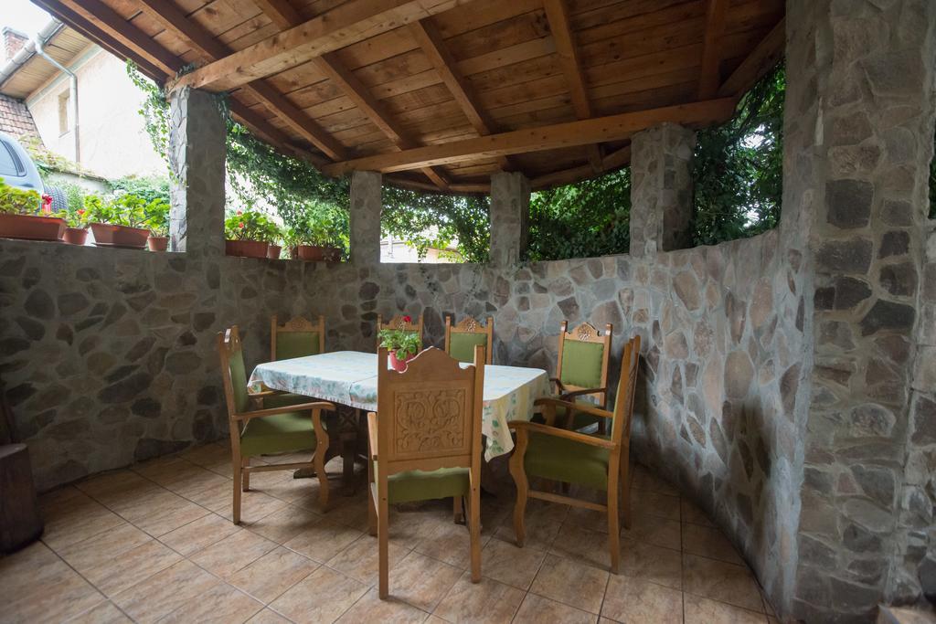 Hotel Beluci Panzio Odorheiu Secuiesc Exterior foto